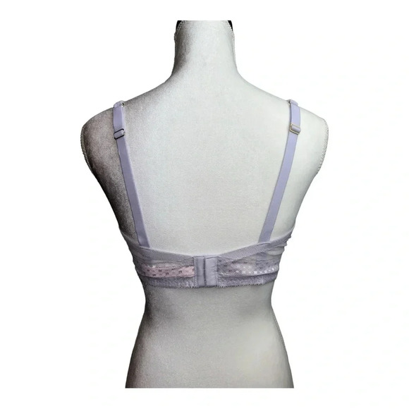 Victoria's Secret Incredible by VS Padded Plunge Bra  Light Lilac 38D NWOT’s - Picture 5 of 10